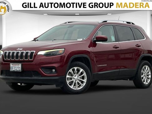 Used 2019 Jeep Cherokee Latitude w/ Popular Appearance Group image 1
