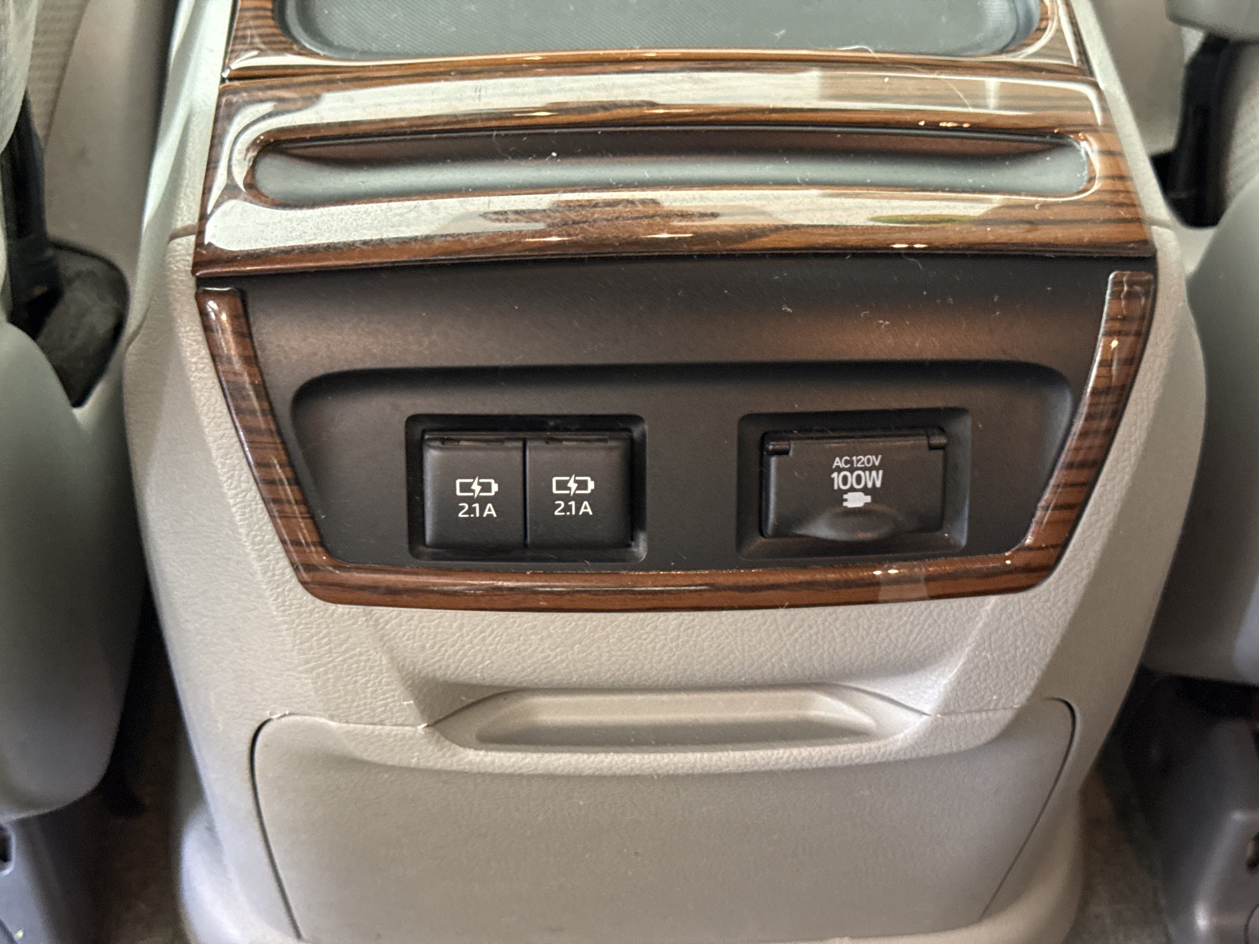 Used 2018 Toyota Sienna LE FWD image 14
