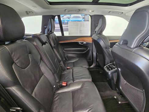 Certified 2024 Volvo XC90 B5 Plus image 15