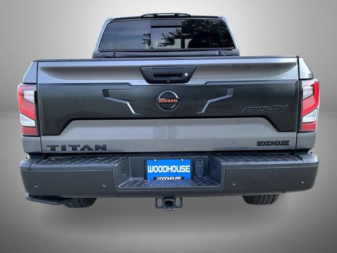 Used 2021 Nissan Titan PRO-4X w/ Pro-4x Convenience Package AWD/4WD image 6