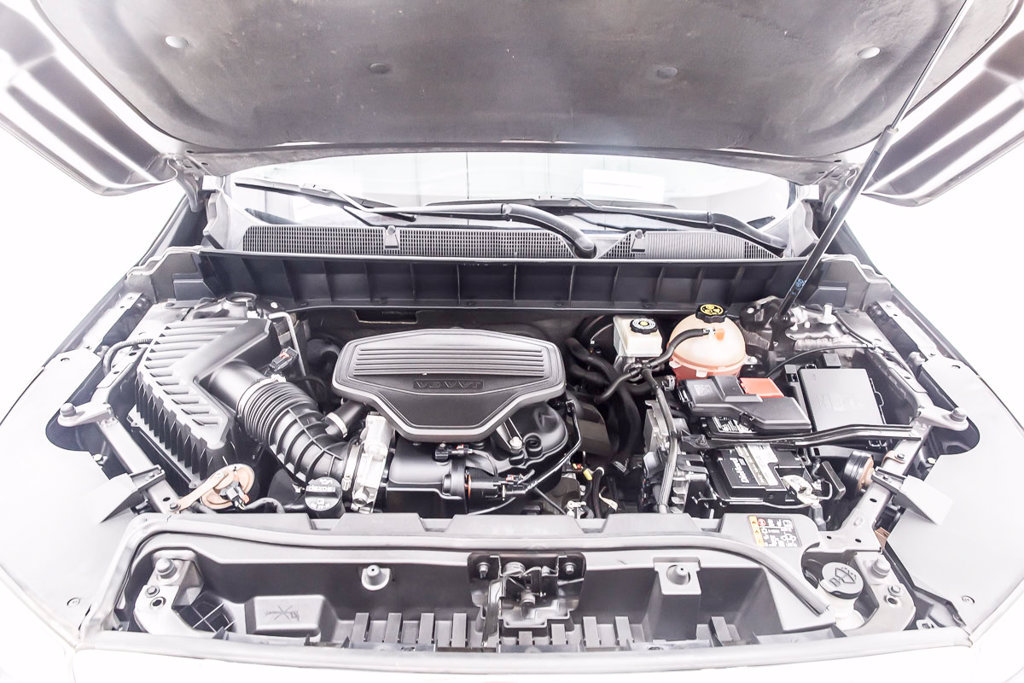 Used 2019 GMC Acadia Denali w/ Technology Package FWD image 37