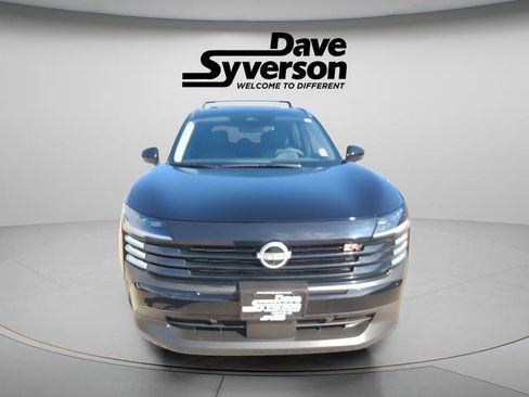 New 2026 Nissan Kicks SR w/ Cold Weather Package image 5