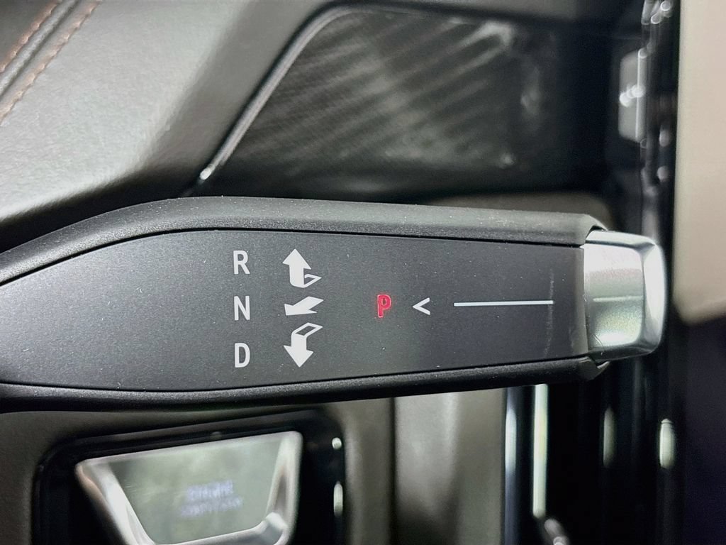 New 2026 GMC Yukon XL AT4 AWD/4WD image 17