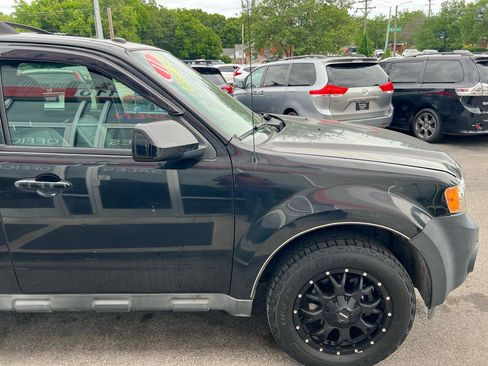 Used 2011 Ford Escape Limited w/ 302A Rapid Spec Order Code AWD/4WD image 8