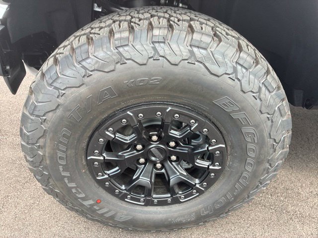 New 2026 Ford Bronco Raptor w/ Interior Carbon Fiber Pack AWD/4WD image 18