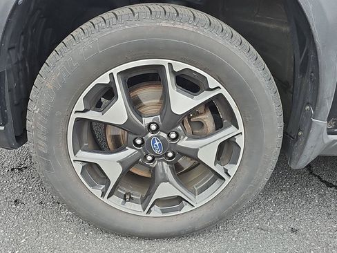 Used 2019 Subaru Crosstrek 2.0i Premium w/ Eyesight System AWD/4WD image 8