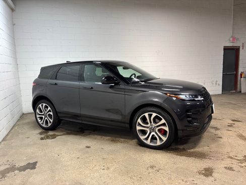Used 2023 Land Rover Range Rover Evoque R-Dynamic S AWD/4WD image 5