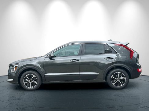 New 2026 Kia Niro LX FWD image 7