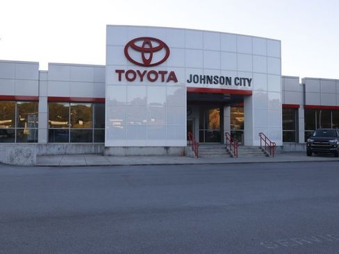 Used 2023 Toyota Camry SE image 21