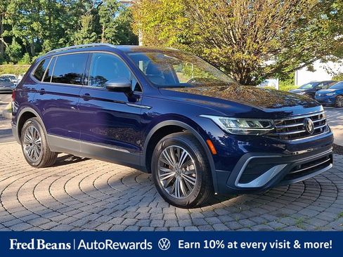 Certified 2024 Volkswagen Tiguan Wolfsburg Edition FWD image 1