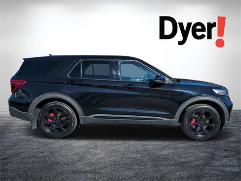 Used 2022 Ford Explorer ST w/ Equipment Group 401A image 2