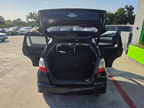 Used 2011 Honda Fit Sport image 21