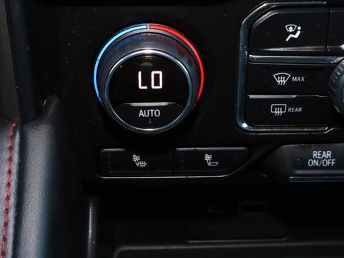 Used 2022 Chevrolet Tahoe RST w/ Sport Performance Package image 28