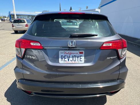 Used 2019 Honda HR-V Sport image 5