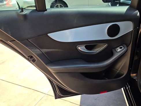 Used 2017 Mercedes-Benz C 300 Sedan image 24