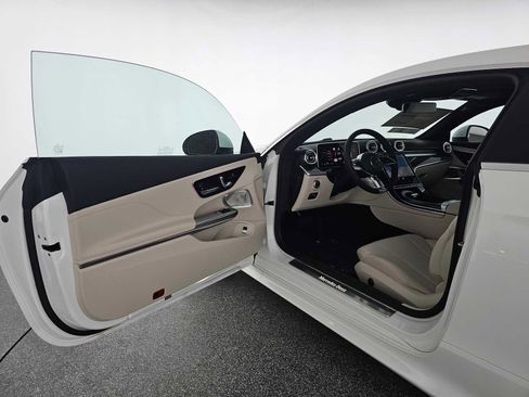 New 2025 Mercedes-Benz CLE 300 4MATIC Coupe image 17