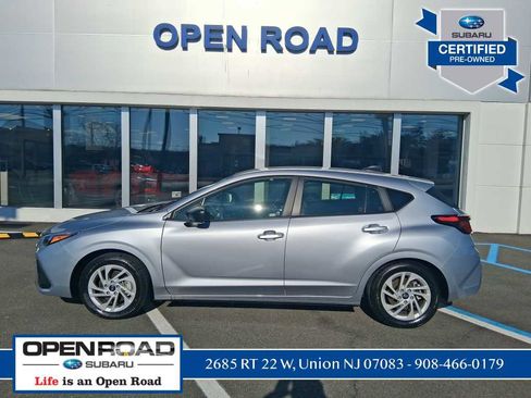 Used 2025 Subaru Impreza 2.0i image 5