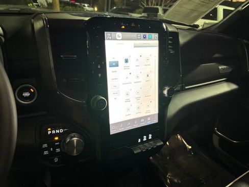 Used 2025 RAM 1500 Laramie image 22