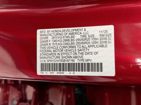 New 2025 Honda Pilot Touring image 18