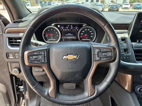Used 2021 Chevrolet Tahoe High Country w/ Premium Package RWD image 11