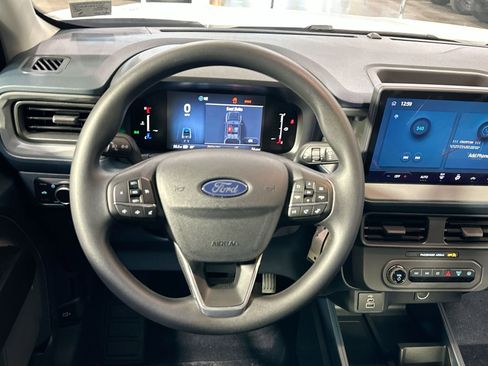 New 2026 Ford Maverick XL image 17