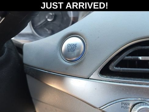 Used 2020 Hyundai Palisade SEL FWD image 15
