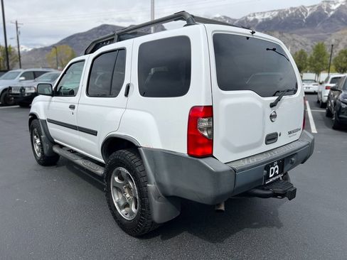 Used 2003 Nissan Xterra SE S/C image 3