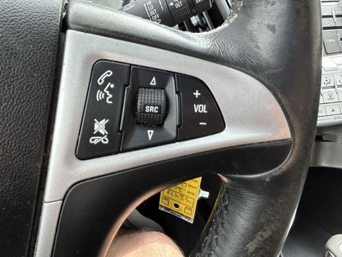 Used 2013 Chevrolet Equinox LT w/ Driver Convenience Package FWD image 19