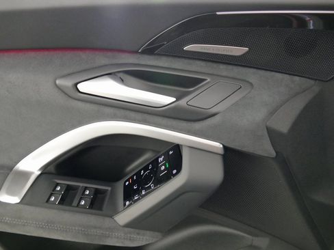 New 2025 Audi SQ5 Premium Plus image 11