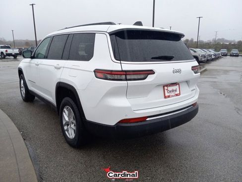 Used 2024 Jeep Grand Cherokee L Laredo image 12