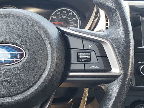 Used 2018 Subaru Impreza 2.0i AWD/4WD image 25