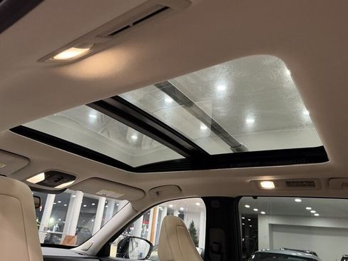 Used 2022 INFINITI QX60 Sensory w/ Cargo Package image 14