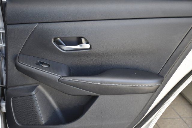 Used 2021 Nissan Sentra S FWD image 25