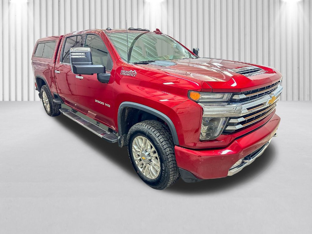 Used 2022 Chevrolet Silverado 2500 High Country w/ Safety Package II AWD/4WD image 2