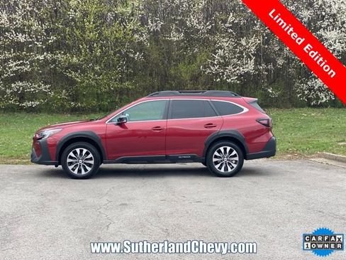 Used 2023 Subaru Outback Limited image 4