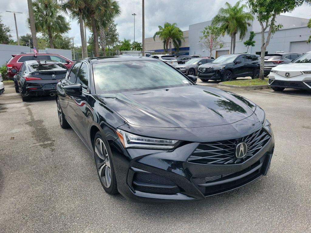 Used 2025 Acura TLX w/ Technology Package FWD image 1