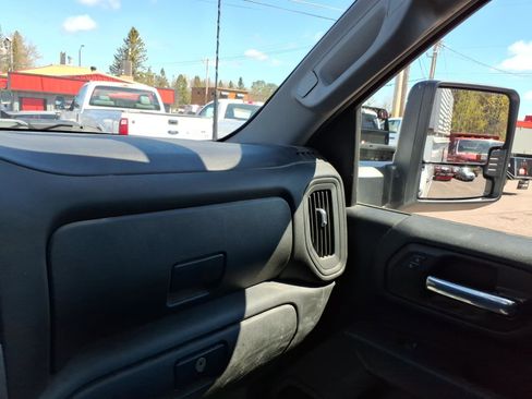 Used 2021 Chevrolet Silverado 2500 W/T w/ WT Convenience Package AWD/4WD image 18