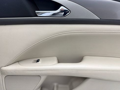 Used 2017 Lincoln MKZ Premiere AWD/4WD image 47