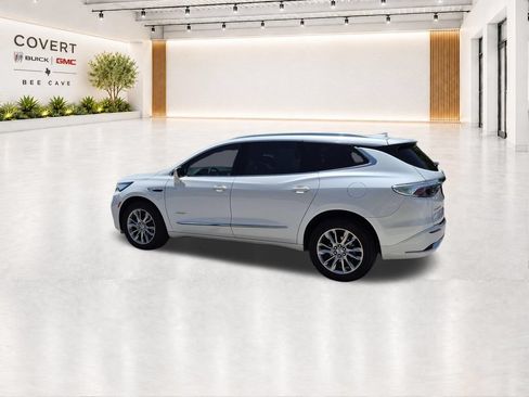 Used 2024 Buick Enclave Avenir w/ Avenir Technology Package FWD image 8