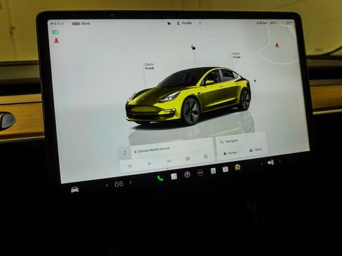 Used 2023 Tesla Model 3 Standard Range RWD image 22
