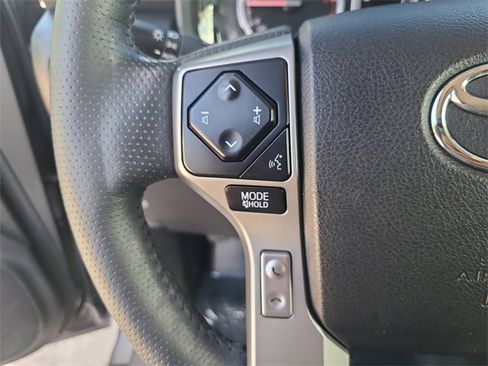 Used 2023 Toyota 4Runner Limited image 28