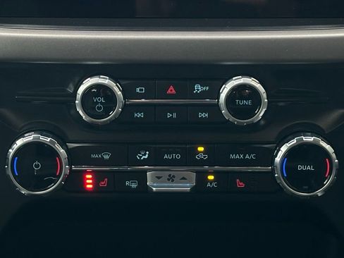 New 2025 Ford F150 Lightning XLT image 39