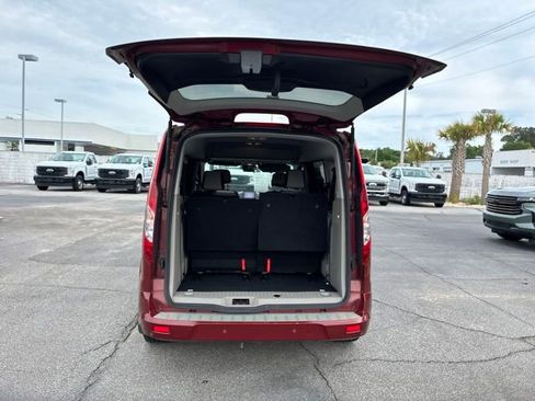 Used 2019 Ford Transit Connect Titanium w/ Driver-Assist Package FWD image 18