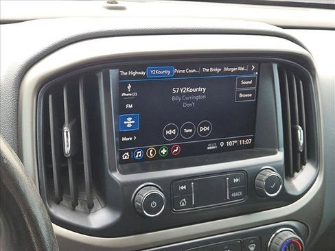 Used 2022 Chevrolet Colorado Z71 w/ Safety Package RWD image 11