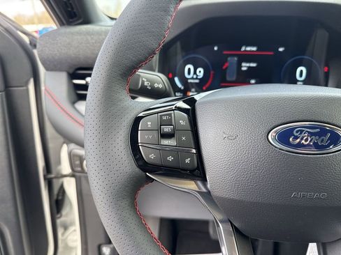 New 2026 Ford Explorer ST-Line w/ ST-Line Street Pack AWD/4WD image 20