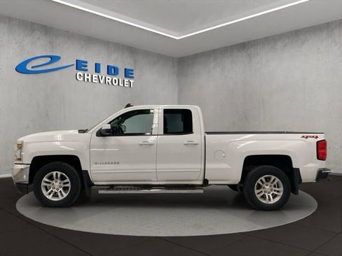 Used 2018 Chevrolet Silverado 1500 LT w/ All Star Edition image 6