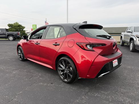 Used 2025 Toyota Corolla XSE FWD image 6