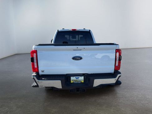 Used 2024 Ford F350 Lariat image 4