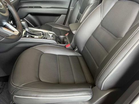 Used 2025 MAZDA CX-5 AWD 2.5 S w/ Premium Plus Pkg image 4
