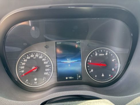 Used 2025 Mercedes-Benz Sprinter 2500 image 17